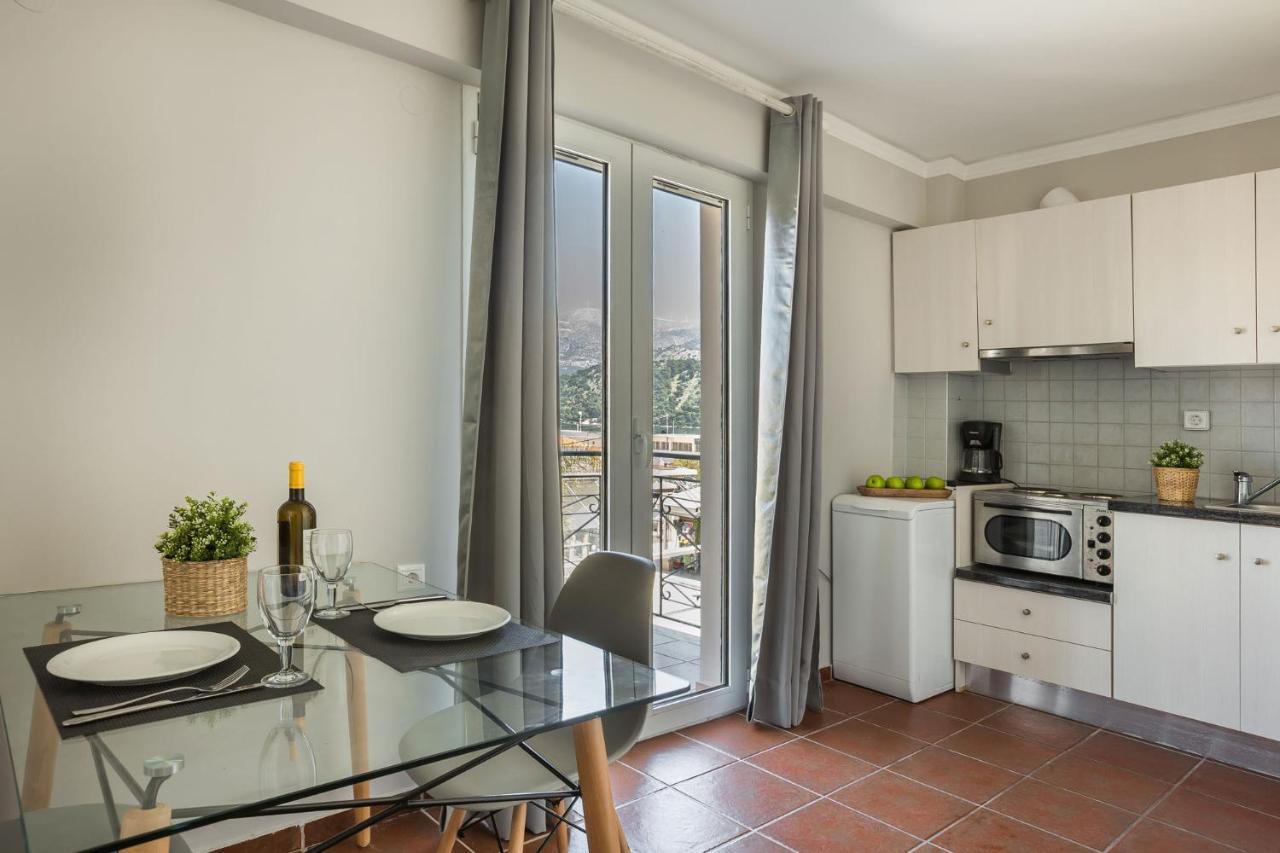 Fidias City Rooms Argostolion Exterior foto